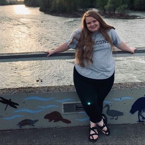 Meet your Posher, Amber